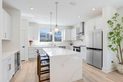 Townhouse in Tampa, Florida 3 bedrooms, 207.92 sq.m. № 2237701 - photo 24
