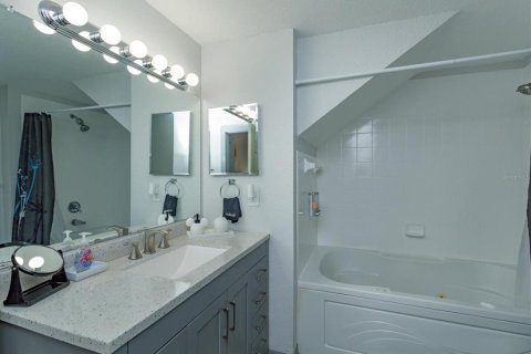 Condominio en venta en Kissimmee, Florida, 3 dormitorios, 120.4 m2 № 2108305 - foto 10