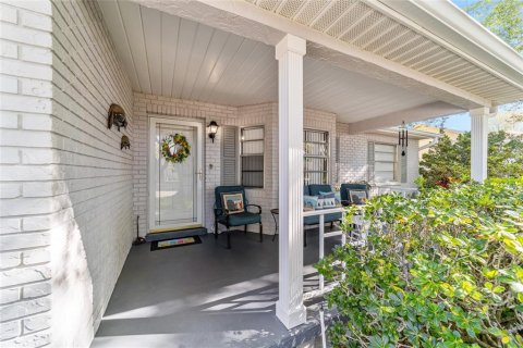 House in Ocala, Florida 2 bedrooms, 172.89 sq.m. № 1829748 - photo 2
