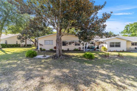 House in Ocala, Florida 2 bedrooms, 172.89 sq.m. № 1829748 - photo 18
