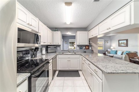 House in Ocala, Florida 2 bedrooms, 172.89 sq.m. № 1829748 - photo 9