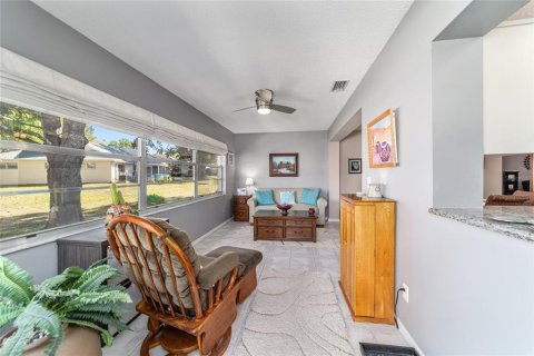 House in Ocala, Florida 2 bedrooms, 172.89 sq.m. № 1829748 - photo 11