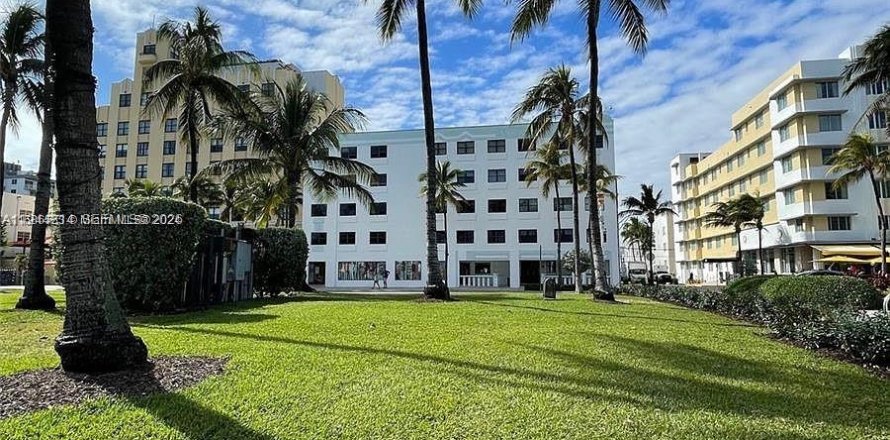 Condo in Miami Beach, Florida, 1 bedroom  № 2000910