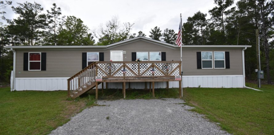 Casa en De Funiak Springs, Florida 3 dormitorios, 150.5 m2 № 560495