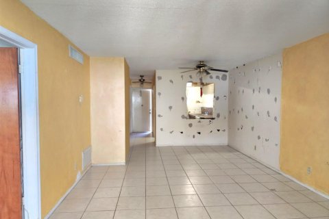 Condominio en venta en Pompano Beach, Florida, 2 dormitorios, 87.79 m2 № 2241988 - foto 5