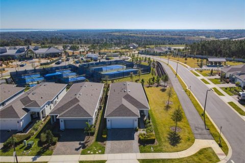 House in Minneola, Florida 2 bedrooms, 130.9 sq.m. № 2226126 - photo 6