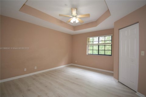 Купить таунхаус в Уэстон, Флорида 2 спальни, 107.3м2, № 1948557 - фото 11