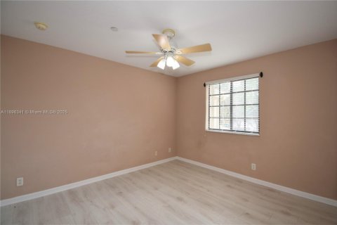 Купить таунхаус в Уэстон, Флорида 2 спальни, 107.3м2, № 1948557 - фото 7