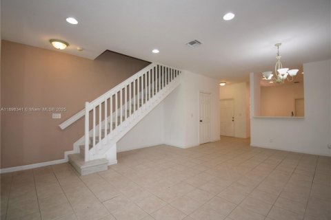 Купить таунхаус в Уэстон, Флорида 2 спальни, 107.3м2, № 1948557 - фото 4