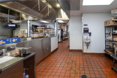 Immobilier commercial à vendre à Orlando, Floride: 236.44 m2 № 1734135 - photo 10