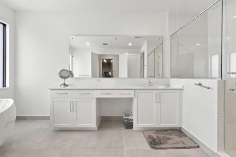 Villa ou maison à louer à Boca Raton, Floride: 5 chambres, 427.81 m2 № 2414157 - photo 20