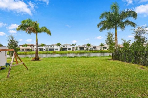 Villa ou maison à louer à Boca Raton, Floride: 5 chambres, 427.81 m2 № 2414157 - photo 26