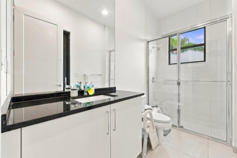 Villa ou maison à louer à Boca Raton, Floride: 5 chambres, 427.81 m2 № 2414157 - photo 17