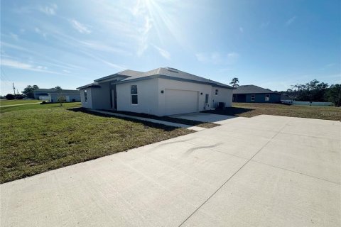 House in Ocala, Florida 4 bedrooms, 197.32 sq.m. № 1718081 - photo 5