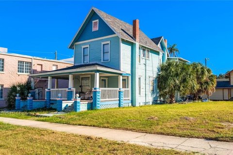 Commercial property in Saint Petersburg, Florida 283.63 sq.m. № 2200754