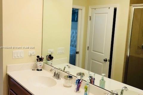 Снять в аренду таунхаус в Купер-Сити, Флорида 3 спальни, 123.93м2, № 1809341 - фото 15