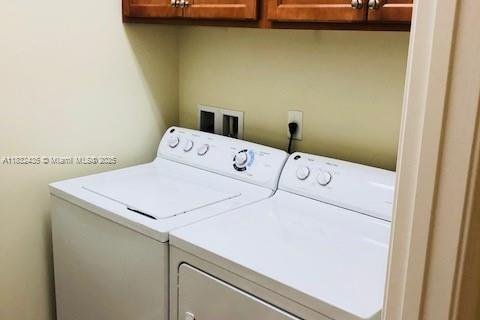 Снять в аренду таунхаус в Купер-Сити, Флорида 3 спальни, 123.93м2, № 1809341 - фото 21