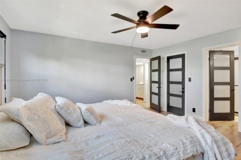 Condominio en venta en Fort Lauderdale, Florida, 2 dormitorios, 117.61 m2 № 1932237 - foto 9