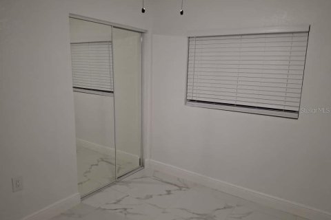 Casa en alquiler en Tampa, Florida, 4 dormitorios, 131.55 m2 № 1843199 - foto 7