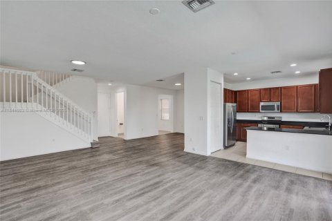 Купить виллу или дом в Майами, Флорида 4 спальни, 215.35м2, № 1839688 - фото 12