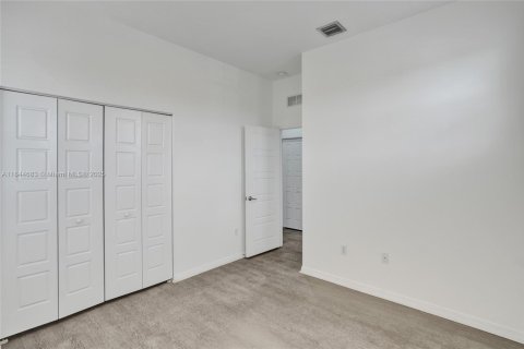 Купить виллу или дом в Майами, Флорида 4 спальни, 215.35м2, № 1839688 - фото 26