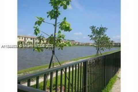 Купить виллу или дом в Майами, Флорида 4 спальни, 215.35м2, № 1839688 - фото 5