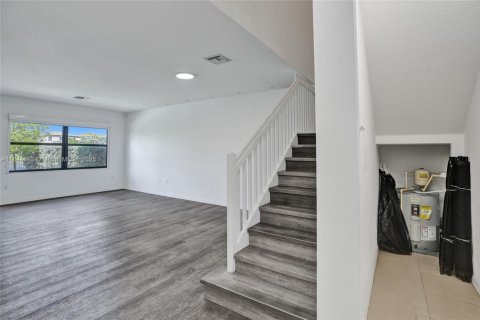 Купить виллу или дом в Майами, Флорида 4 спальни, 215.35м2, № 1839688 - фото 19