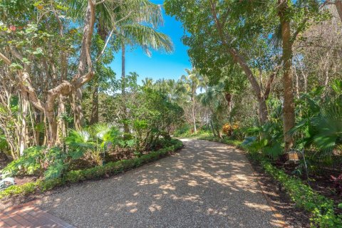 Купить виллу или дом в Джупитер-Айленд, Флорида 11 комнат, 443.79м2, № 1957021 - фото 12