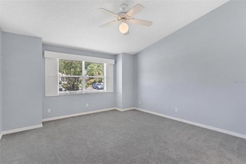 House in Leesburg, Florida 2 bedrooms, 139.26 sq.m. № 1740686 - photo 20