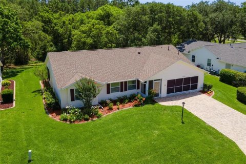 House in Leesburg, Florida 2 bedrooms, 139.26 sq.m. № 1740686 - photo 2