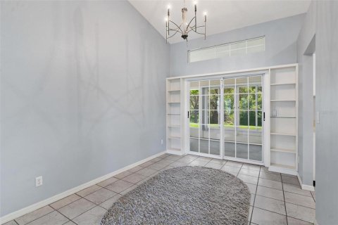 House in Leesburg, Florida 2 bedrooms, 139.26 sq.m. № 1740686 - photo 11