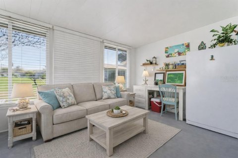 Villa ou maison à vendre à Bradenton, Floride: 2 chambres, 83.24 m2 № 2099905 - photo 25