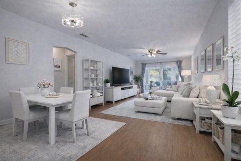 Villa ou maison à vendre à Bradenton, Floride: 2 chambres, 83.24 m2 № 2099905 - photo 9