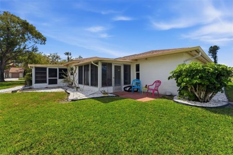 Villa ou maison à vendre à Bradenton, Floride: 2 chambres, 83.24 m2 № 2099905 - photo 28