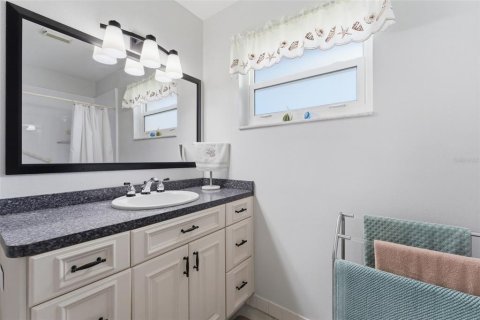 Villa ou maison à vendre à Bradenton, Floride: 2 chambres, 83.24 m2 № 2099905 - photo 18