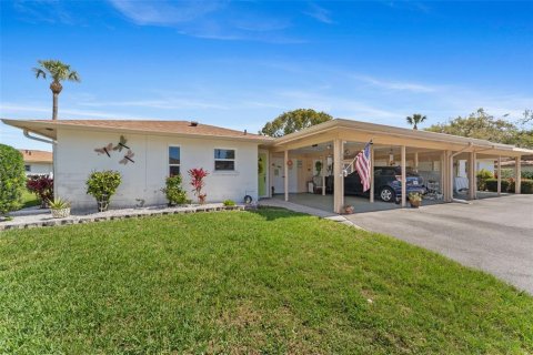Casa en Bradenton, Florida 2 dormitorios, 83.24 m2 № 2099905