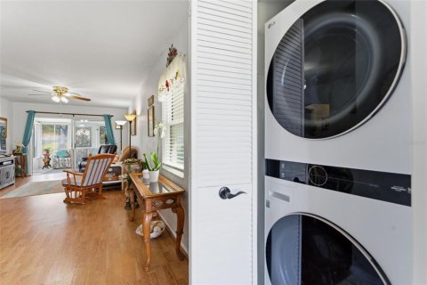 Villa ou maison à vendre à Bradenton, Floride: 2 chambres, 83.24 m2 № 2099905 - photo 26