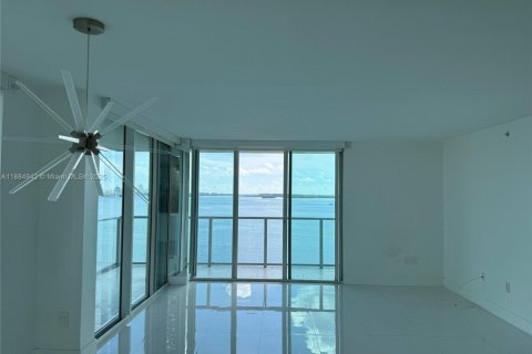 Copropriété à louer à Miami, Floride: 2 chambres, 111.48 m2 № 1931642 - photo 3
