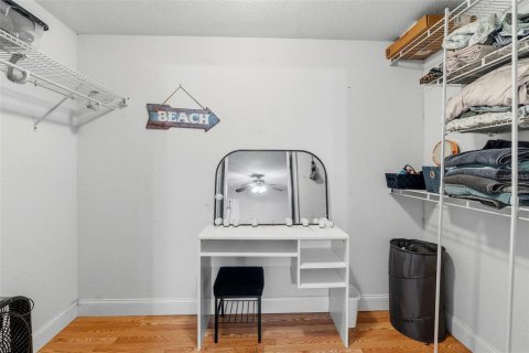 House in Saint Petersburg, Florida 2 bedrooms, 66.89 sq.m. № 2258889 - photo 15
