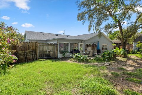 House in Spring Hill, Florida 2 bedrooms, 144.28 sq.m. № 2362470 - photo 29