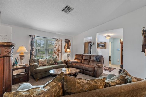 House in Spring Hill, Florida 2 bedrooms, 144.28 sq.m. № 2362470 - photo 9