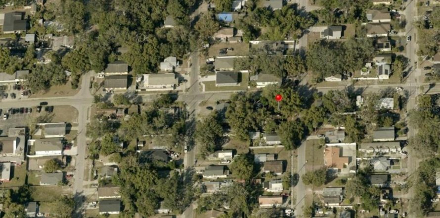Land in Tampa, Florida № 2160801