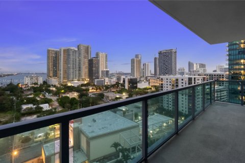 Купить кондоминиум в Майами, Флорида 2 спальни, 117.34м2, № 1957925 - фото 8