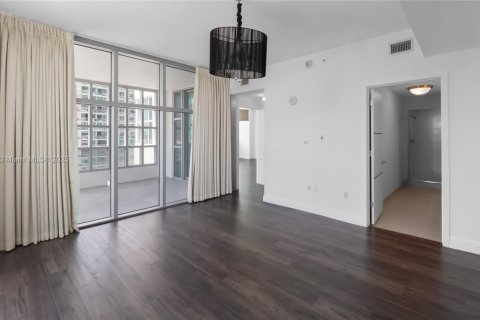 Купить кондоминиум в Майами, Флорида 2 спальни, 117.34м2, № 1957925 - фото 26