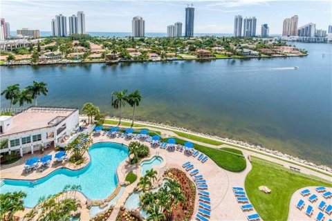 Снять в аренду кондоминиум в Авентура, Флорида 2 спальни, 126.81м2, № 2004799 - фото 29