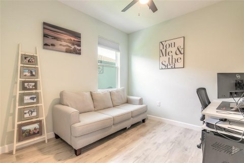 House in New Smyrna Beach, Florida 3 bedrooms, 137.5 sq.m. № 1746566 - photo 5