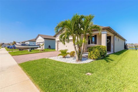 House in New Smyrna Beach, Florida 3 bedrooms, 137.5 sq.m. № 1746566 - photo 3