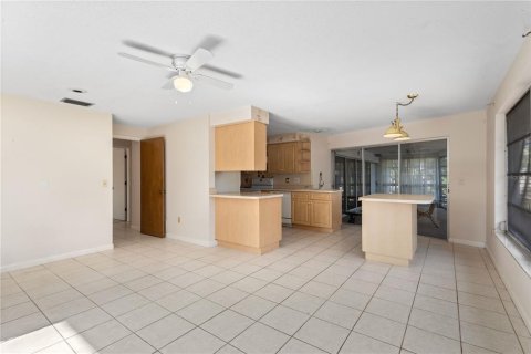 House in Sarasota, Florida 2 bedrooms, 183.76 sq.m. № 1634066 - photo 17