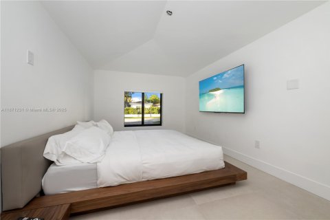 Villa ou maison à vendre à Miami Beach, Floride: 3 chambres, 174.75 m2 № 1920291 - photo 4
