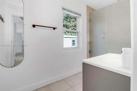 Casa en venta en Lake Worth, Florida, 3 dormitorios, 133.78 m2 № 2382358 - foto 26